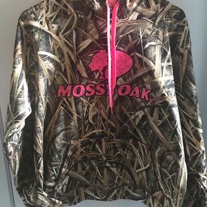 Mossy Oaks, Large, Camouflage Sweatshirt